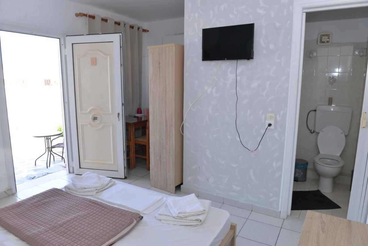 Blue Rooms Adamantas  Exterior foto